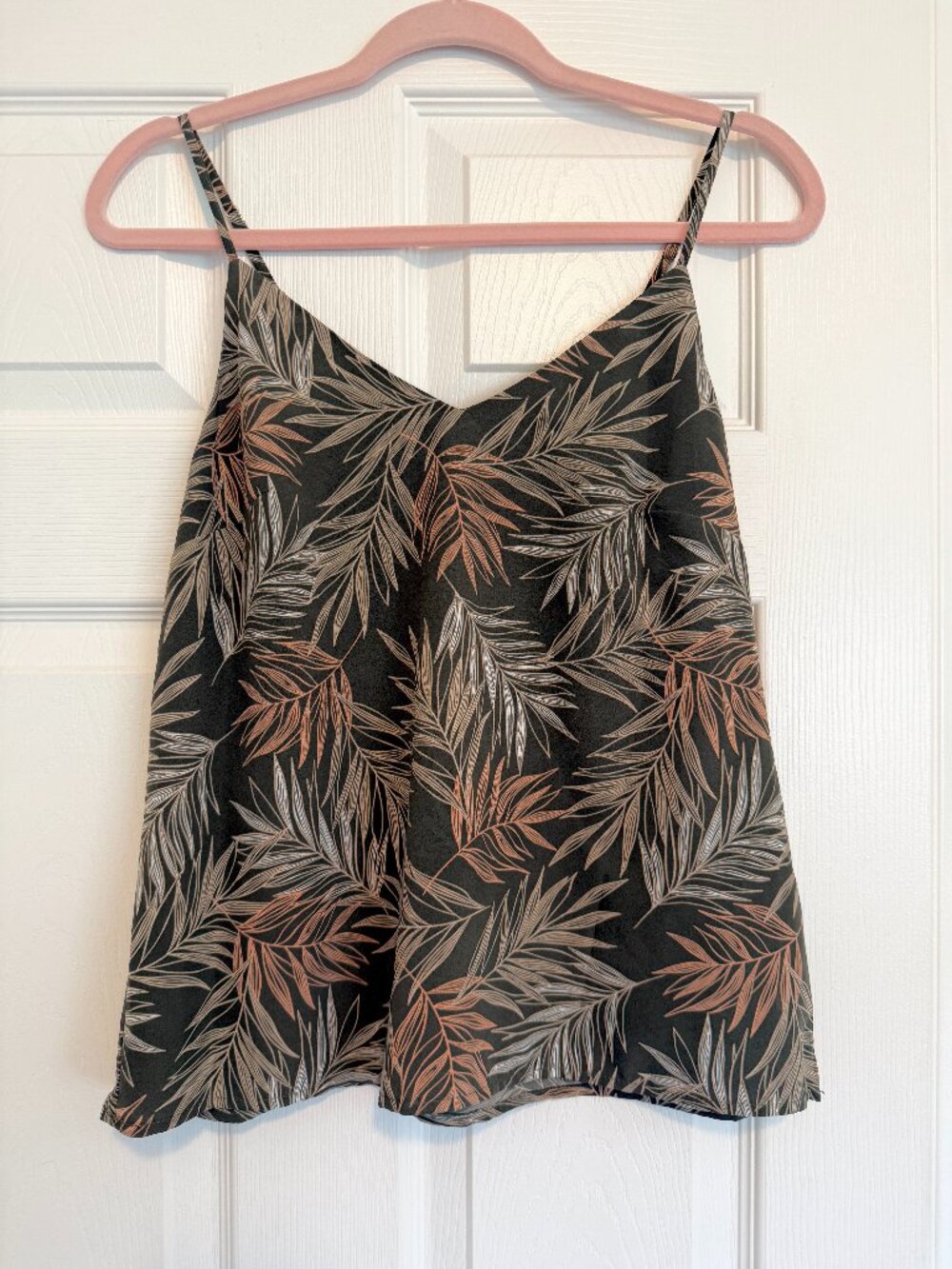 A New Day Olive Green Palm Leaf Print Lined Cami Tank Size S
